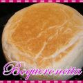PAN CON POOLISH DE YOGURT