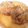 PAN DE SOBRASADA, QUESO Y NUECES Y PAN DE QUESO[...]
