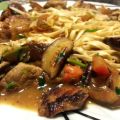 Recetas rápidas: Tallarines con cerdo y albahaca
