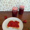 Mermelada de fresa y pimienta rosa