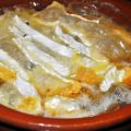 Brie al horno con setas caramelizadas y nueces