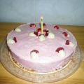 Tarta helada mousse de fresas con corazón de[...]