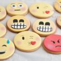 GALLETAS EMOTICONOS SIN HUEVO