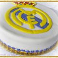 ¡¡¡Hala Madrid!!!! Tarta fondant Real Madrid