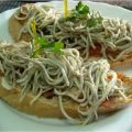 TAPA DE GULAS Y SALMÓN AHUMADO