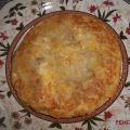 Tortilla de patatas con cebolla morada y queso[...]