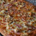 Pizza con solomillos de pollo picantes