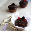 Cupcakes veganos de frutos rojos con chocolate[...]