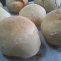 Bollos preñaos con masa de pizza