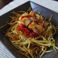 Nidos de patatas con huevo y chorizo
