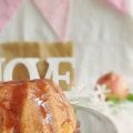 PUMPKIN CREAM CHEESE BUNDT CAKE AND POMEGRANATE[...]