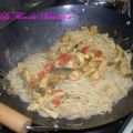 FIDEOS DE ARROZ AL CURRY
