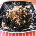 Chutney de higos con espaguettis de sepia