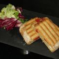 SÁNDWICH DE ESPÁRRAGOS, PIMIENTOS ASADOS Y[...]