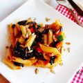 Macarrones vegetales y trompetas de la muerte