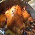 Pollo de corral o capón relleno