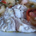 LUBINA AL HORNO SOBRE LECHO DE PATATAS Y[...]