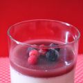 Panna cotta de vainilla con frambuesa!!!delicia[...]