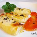 Rollitos crujientes de brie con mermelada de[...]