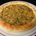 QUICHE LORRAINE DE BACÓN, CEBOLLA Y GUISANTES
