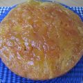 BIZCOCHO CON PERA CARAMELIZADA