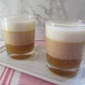 Mousse de foie, sobre manzana caramelizada y[...]