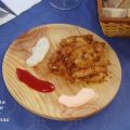 TIRAS DE POLLO MARINADO CON TRES SALSAS