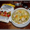 SOPA BRASILEÑA DE POLLO CON PICATOSTES