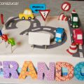 TARTA CARRETERA Y COCHITOS, DE FRESA Y[...]