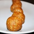 Bolitas de higos secos y queso curado