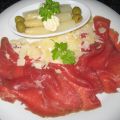 Carpaccio de buey con parmesano