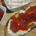 TOSTA DE BRANDADA DE BACALAO Y TOMATE GUISADO