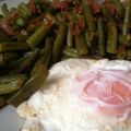 JUDÍAS CON JAMÓN Y HUEVO A LA PLANCHA