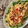 TALLARINES SALTEADOS CON GAMBAS Y PIMIENTO ROJO[...]