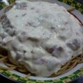 Espaguetis con Nata, Atún y Bacon