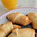 Mini croissants de hojaldre rellenos de nocilla