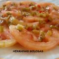 CARPACCIO DE TOMATE CON VINAGRETA DE ENCURTIDOS