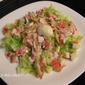 ENSALADA CON POLLO Y QUESO