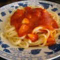 Espaguetis con tomate ajo y guindilla