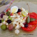 Ensalada de alubias blancas con aliño de olivas[...]