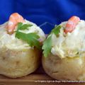 Patatas rellenas de ensaladilla de salmón y[...]