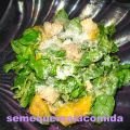 ENSALADA DE POLLO, MANGO Y  COCO