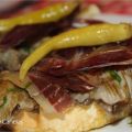 Montaditos de setas y jamón {Asaltablogs}