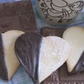 GALLETAS CORAZÓN DE CHOCOLATE