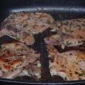 Chuletas de cerdo aromáticas a la plancha