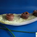BARQUITAS DE ENDIVIAS CON CREMA DE AGUACATE