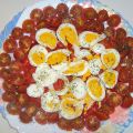 Ensalada de pimientos, tomates y huevos