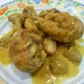 Muslos de pollo guisados con uvas