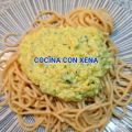 Espaguetis integrales con salsa de queso y[...]