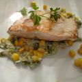 SALMON CON GUARNICION DE PIMIENTO Y MAIZ